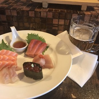 Kuru Kuru Sushi - Sashimi mix dinner second plate plus ikura sushi - Sushi Bars Near Me - Burbank, California Kuru Kuru Sushi - Sashimi mix dinner second plate plus ikura sushi - Sushi Bars Near Me - Burbank, California