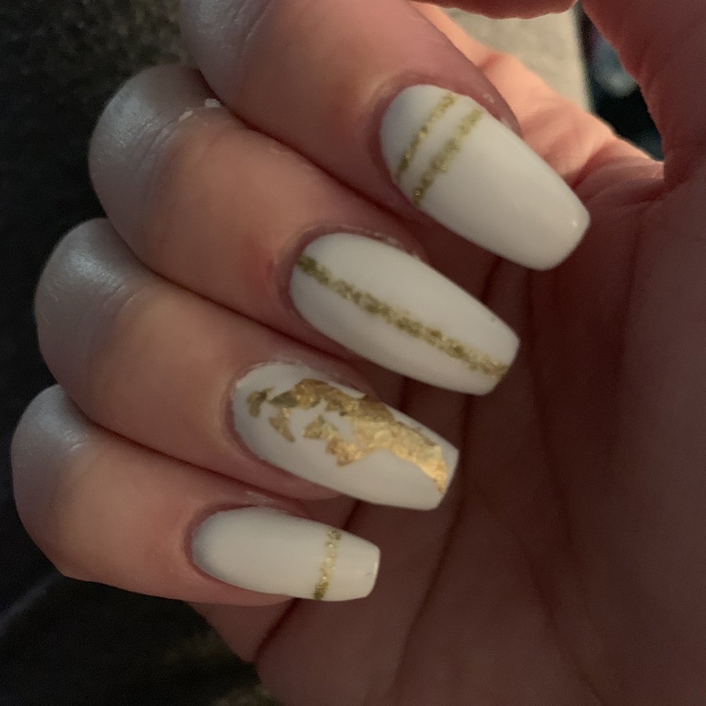 Gorgeous gold design that the Owner did