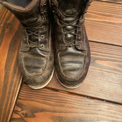 Vinny's A-1 Shoe Repair