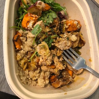 sweetgreen - Healthy Salads, Wraps, and Bowls - Chicken Curry Cauli - Salad Near Me - Pasadena, California sweetgreen - Healthy Salads, Wraps, and Bowls - Chicken Curry Cauli - Salad Near Me - Pasadena, California