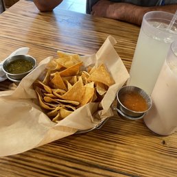 -Agua de limón- limeade water -Agua de horchata- cinnamon, rice water, milky drink -Chips and salsa -Agua de limón- limeade water -Agua de horchata- cinnamon, rice water, milky drink -Chips and salsa