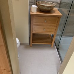Fremont Tile & Carpet - Floor and Vanity