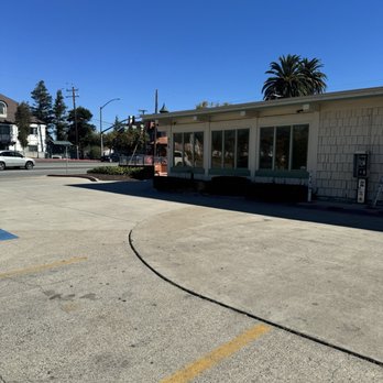 Solvang Market & Deli - Big wide private free parking lot - Grocery Near Me - Solvang, California Solvang Market & Deli - Big wide private free parking lot - Grocery Near Me - Solvang, California