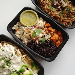 Roughage Eatery - Linguine w cashew alfredo; burrito bowl w black beans, sweet potato, etc; barley risotto w mushrooms! (Catered)