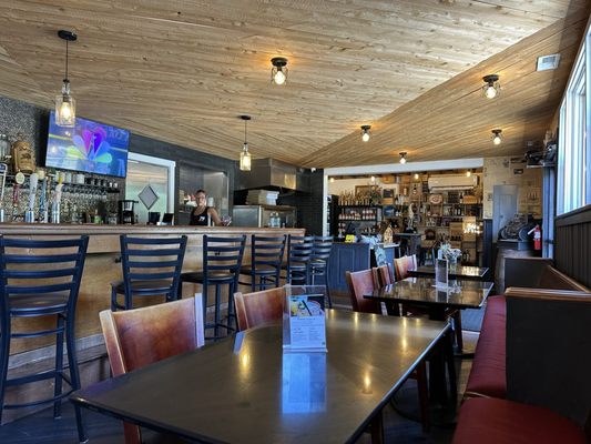 No.79 Restaurant Bar & Liquor Store by null