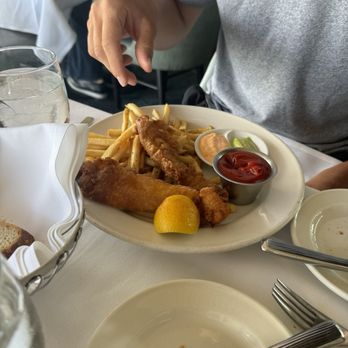 The Spinnaker - Fish & Chips - Breakfast & Brunch Near Me - Sausalito, California The Spinnaker - Fish & Chips - Breakfast & Brunch Near Me - Sausalito, California