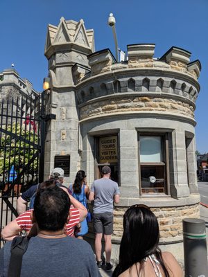 Royal Canadian Mint by null