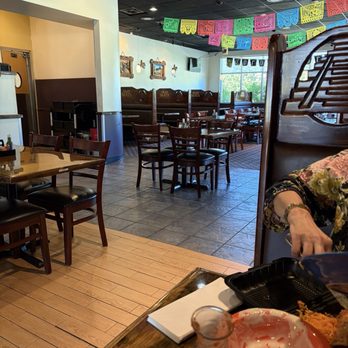 Gran Maya Mexican Restaurant - cute decor - Mexican Near Me - Ann Arbor, Michigan