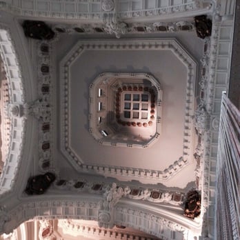 Madrid City Tour - Madrid City Hall & the Madrid Palace. - Tours Near Me Madrid City Tour - Madrid City Hall & the Madrid Palace. - Tours Near Me