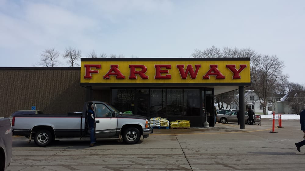 FAREWAY STORES Updated September 2024 102 2nd St SE, Oelwein, Iowa