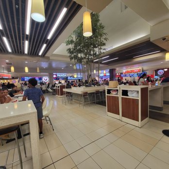 Chick-fil-A - Fast Food Near Me - Honolulu, Hawaii Chick-fil-A - Fast Food Near Me - Honolulu, Hawaii
