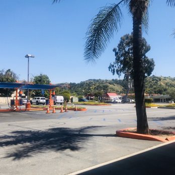Quicky Smog STAR - Test Only & Regular - View of entrance. - Smog Check Stations Near Me - Glendora, California Quicky Smog STAR - Test Only & Regular - View of entrance. - Smog Check Stations Near Me - Glendora, California
