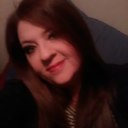 Top Knots Salon - "majik hands" Nikki, call now for an appointment with her for hot oil massage, hot / Cold Stone Massage, or deep tissue massage.