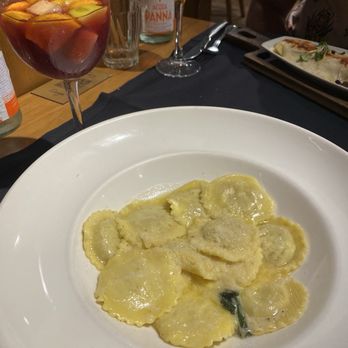 Luigi - Carmelized onion ravioli - Pizza Near Me - Barcelona, B