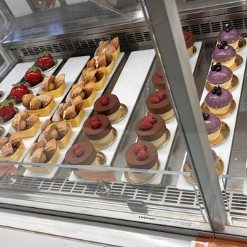 Dominique Ansel - Bakeries Near Me - Las Vegas, Nevada