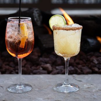 Ridge + River Mountainside Kitchen - Fireside Cocktails - New American Near Me - Vail, Colorado