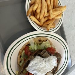 Athens Grill - Gyro