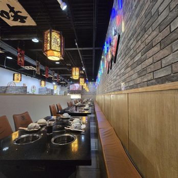 YI Hot Pot & Sushi & BBQ - Dining space - Japanese Near Me - Solon, Ohio YI Hot Pot & Sushi & BBQ - Dining space - Japanese Near Me - Solon, Ohio