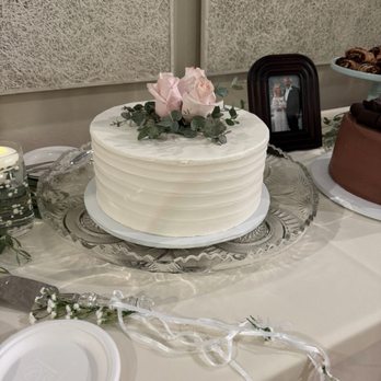 Lido Bakery - White cake with berries, my friend decorated it! - Bakeries Near Me - Manhattan Beach, California