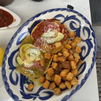 VIVA Tacos & Tequila - Huevos rancheros - Mexican Near Me - Charleston, South Carolina VIVA Tacos & Tequila - Huevos rancheros - Mexican Near Me - Charleston, South Carolina
