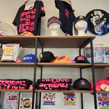 Corey's - Merchhh - Bagels Near Me - Dundee Township, Illinois