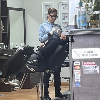 Ocean Eyebrow Threading - Proceed with caution when get serviced by her. - Waxing Near Me - Lawndale, California Ocean Eyebrow Threading - Proceed with caution when get serviced by her. - Waxing Near Me - Lawndale, California
