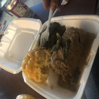 Detroit Soul - Meatloaf Mac n cheese and greens - Soul Food Near Me - Detroit, Michigan