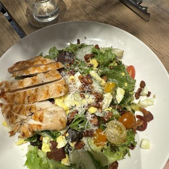 Neighborhood Services Bar + Restaurant - Chopped salad - Breakfast & Brunch Near Me - Tempe, Arizona