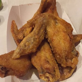 LA Crawfish - Spicy lemon pepper wings - Vietnamese Near Me - Houston, Texas