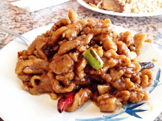 328 Chinese Cuisine by null