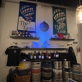 Central Station Taps - Pubs Near Me - Beaverton, Oregon
