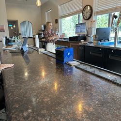 La Contenta Golf Club - Trish at the bar