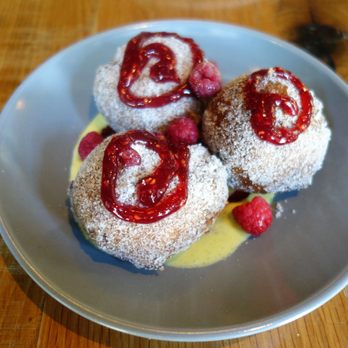 Monteverde - 07/07/18 Monteverde: Zeppole - Cardamom, Sugar, Seedling Farm Raspberries, Vanilla Cream - Italian Near Me - Chicago, Illinois Monteverde - 07/07/18 Monteverde: Zeppole - Cardamom, Sugar, Seedling Farm Raspberries, Vanilla Cream - Italian Near Me - Chicago, Illinois