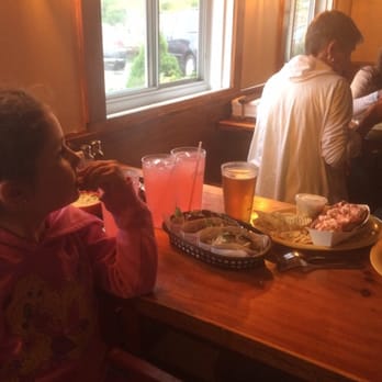 The Lobster Shack - Enjoying fish tacos, pink lemonade, lobsta rolls and beer! - Seafood Near Me - Ogunquit, Maine