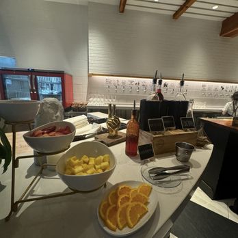 Sixty Vines - Make your own mimosa section - Wine Bars Near Me - Houston, Texas Sixty Vines - Make your own mimosa section - Wine Bars Near Me - Houston, Texas