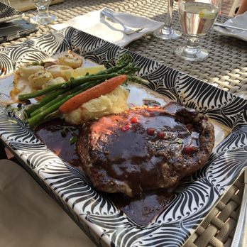 Violino Ristorante - Italian Near Me - Edmonton, Alberta