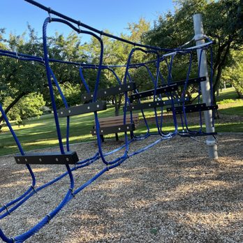 Gartner Park - Parks Near Me - Naperville, Illinois Gartner Park - Parks Near Me - Naperville, Illinois