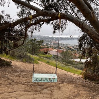 Hidden Swing - Hiking Near Me - La Jolla, California