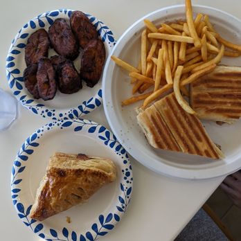 Cuba Cafe - Hole in the wall Cuban food in Vacaville - Cuban Near Me - Vacaville, California Cuba Cafe - Hole in the wall Cuban food in Vacaville - Cuban Near Me - Vacaville, California
