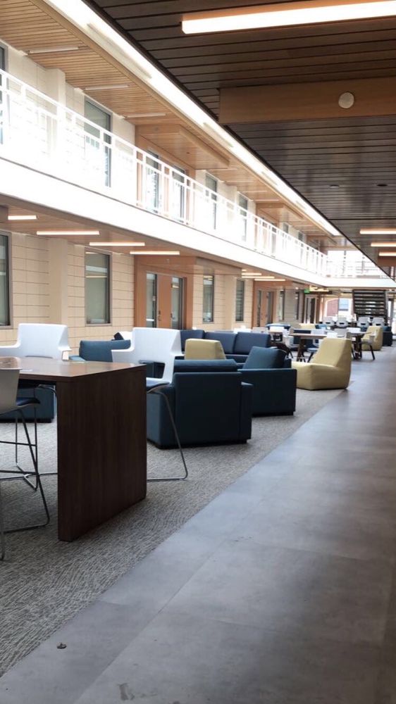 QUINNIPIAC UNIVERSITY Updated September 2024 71 Photos & 12 Reviews