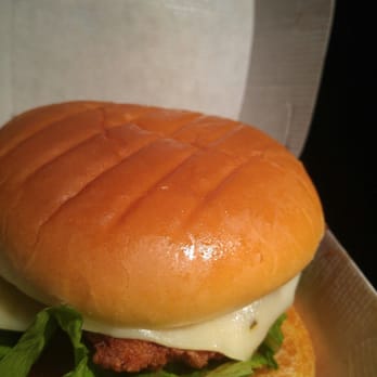 Chick-fil-A - Spicy chicken deluxe is the bomb!! - Fast Food Near Me - Mount Prospect, Illinois