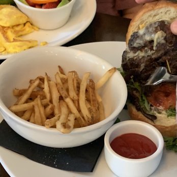 Agustin Kitchen - AK Burger - New American Near Me - Tucson, Arizona