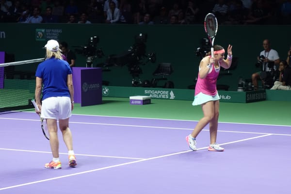 Singapore Indoor Stadium by null