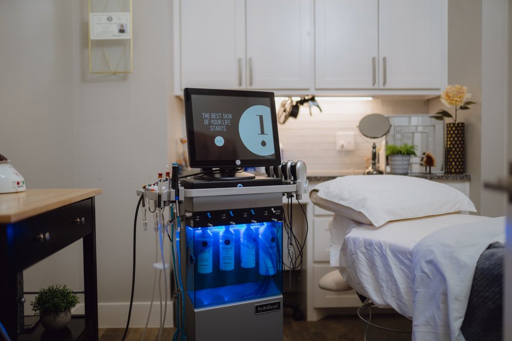 O YOUNG, MD LASER AND MEDICAL AESTHETICS Updated October 2024 13 Photos 181 Chapman Dr