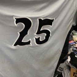 Bros & Sis Embroidery - Team uniforms