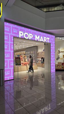 Glendale Galleria by null