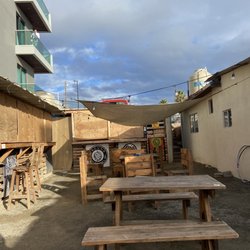 Spot Surfo - Outdoor eating area