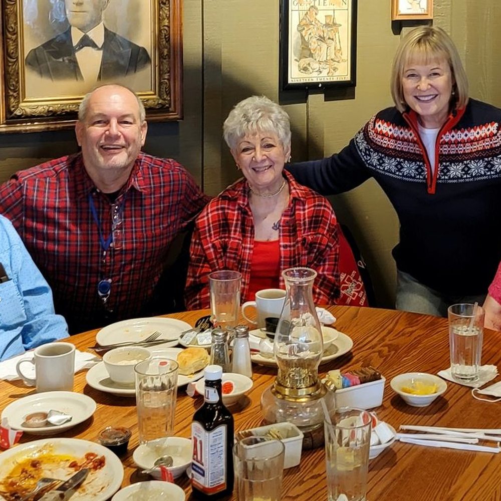 Cracker Barrel Old Country Store - OUR GROUP - American Near Me - Council Bluffs, Iowa