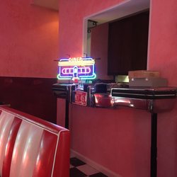 BelAir Diner - Michigan serving