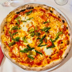 La Stella di Spinazzola Gennaro - Delicious asparagus pizza